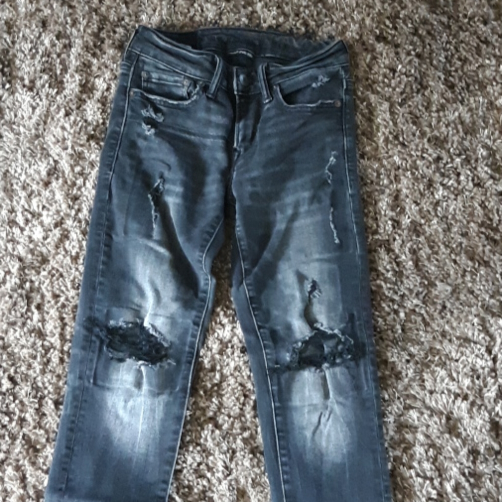 American Eagle jeans 26x28